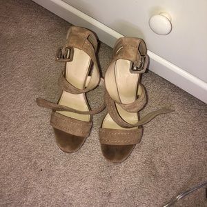 Marc Fisher wedges